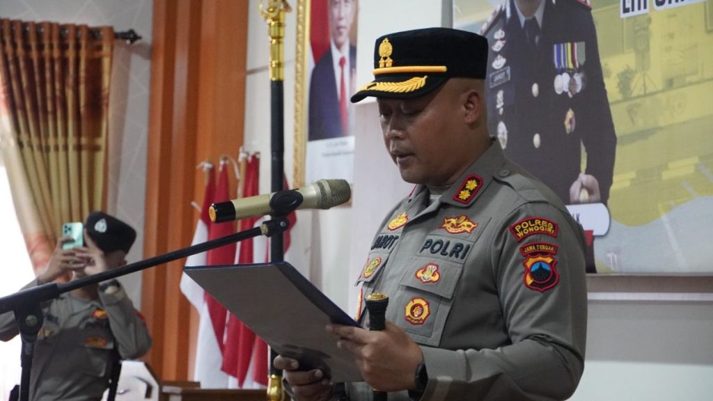 Kapolres Wonogiri Pimpin Sertijab Kasat Lantas dan Kapolsek&nbsp;Ngadirojo