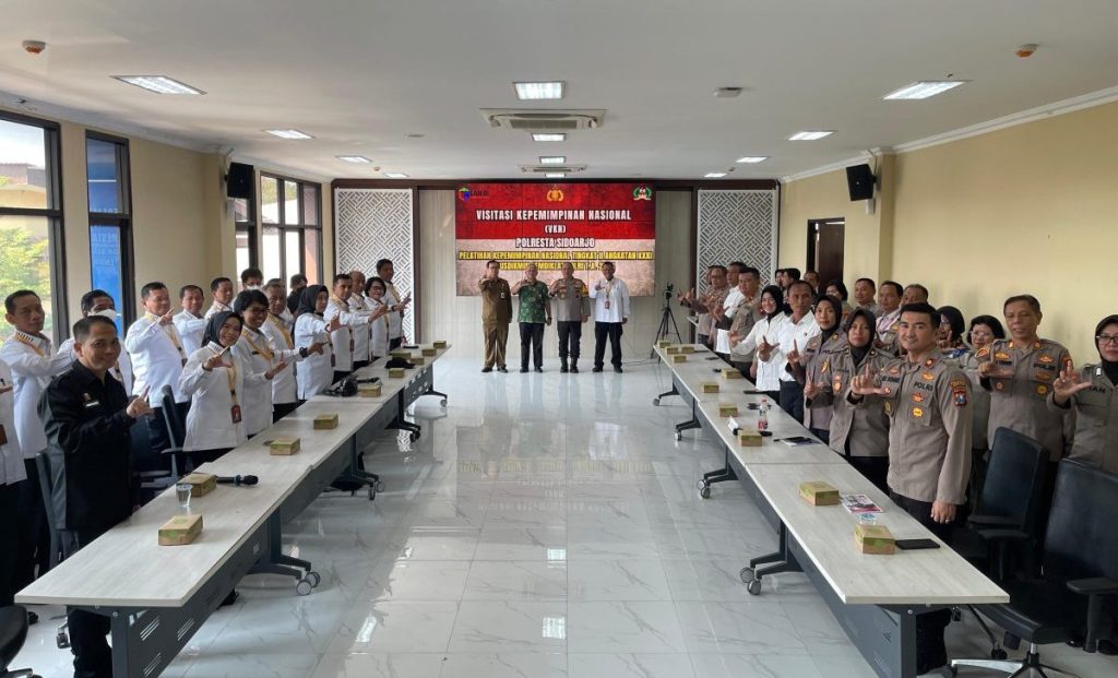 Pusdikmin Lemdiklat Polri Gelar Visitasi Kepemimpinan Nasional di Polresta&nbsp;Sidoarjo