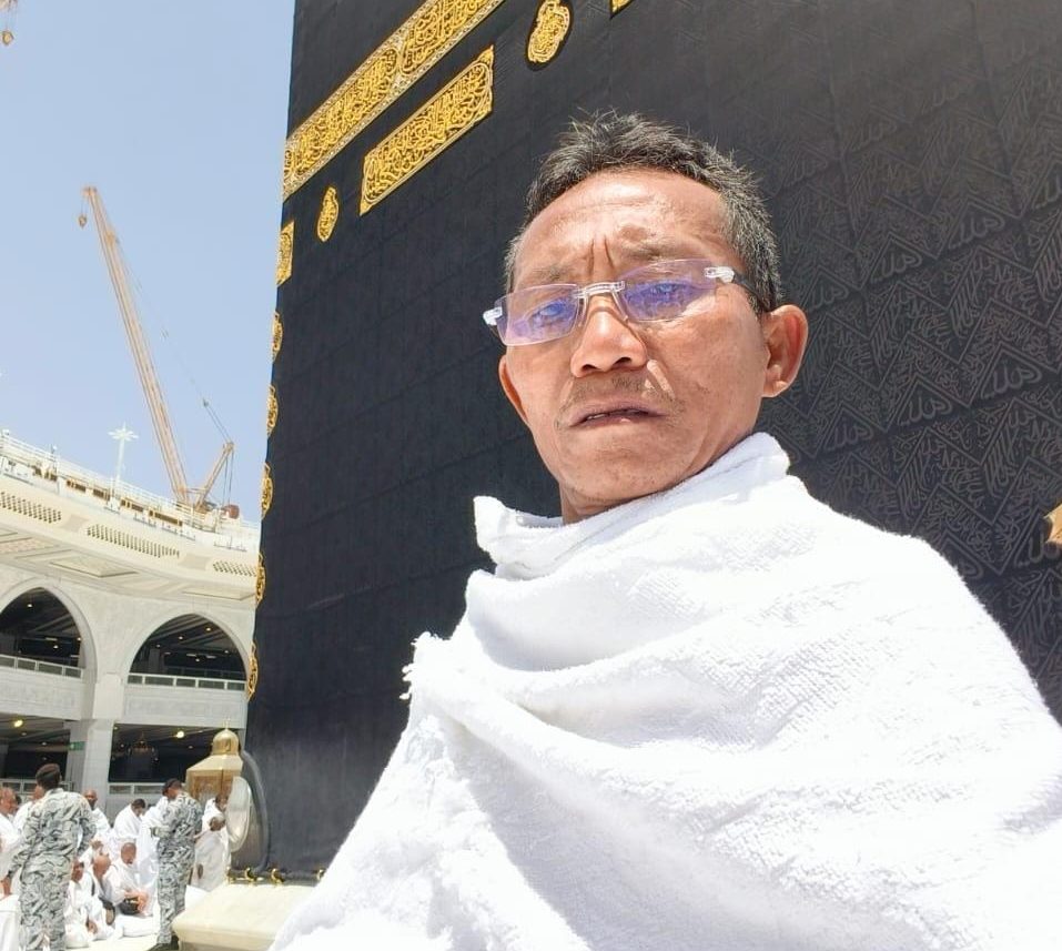 Kades dan Beberapa Perangkat Umroh Pelayanan di Pemdes Lengkong Tetap Berjalan Lancar Seperti&nbsp;Biasa