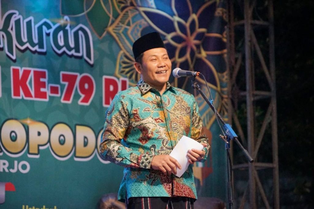Meriahkan HUT RI ke-79, Plt. Bupati Sidoarjo Ajak Warga Tropodo Jaga Soliditas dan&nbsp;Kondusifitas